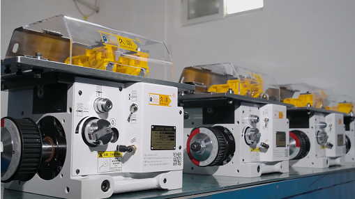 送料機的齒輪怎么換？